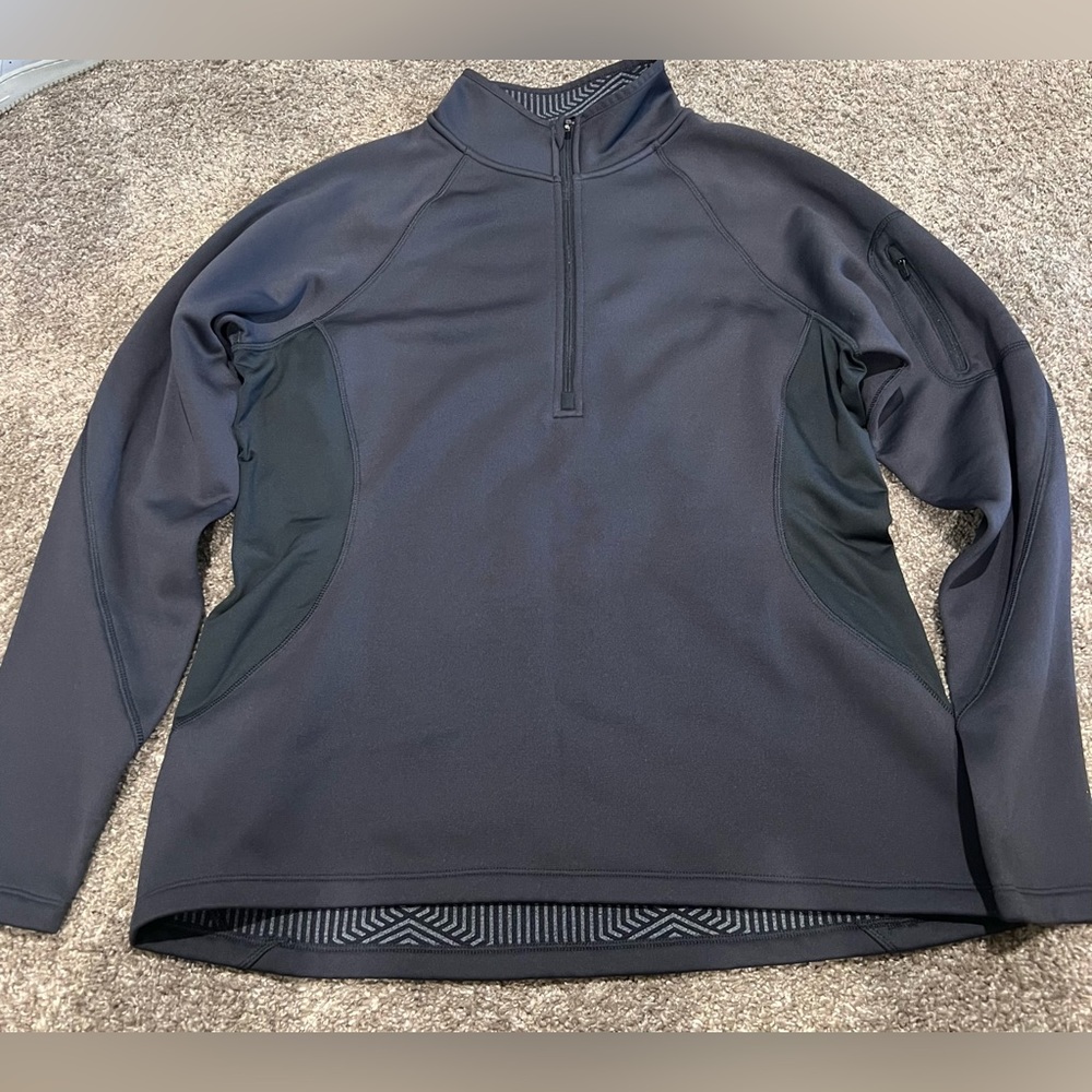 Under Armour Women’s Pullover